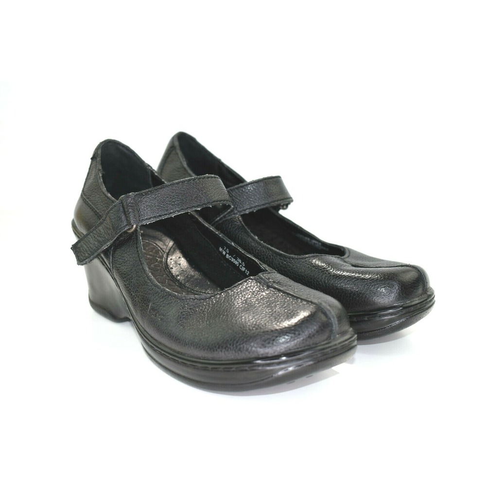 Born BOC Women's Size 7.5 M Black Mary Jane Leather Clogs Shoes